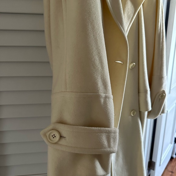 Coat longe beige red carpet coat from Kemper - Picture 7 of 12